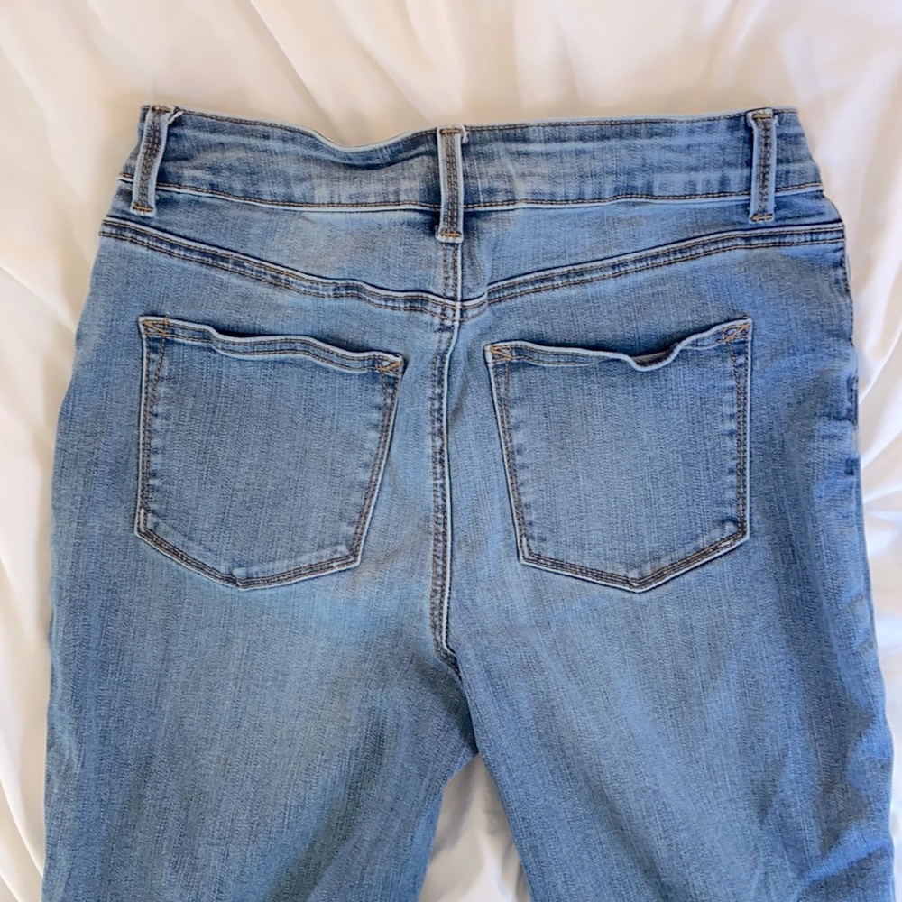 Maurices High Rise Jeans - Picture 3 of 6